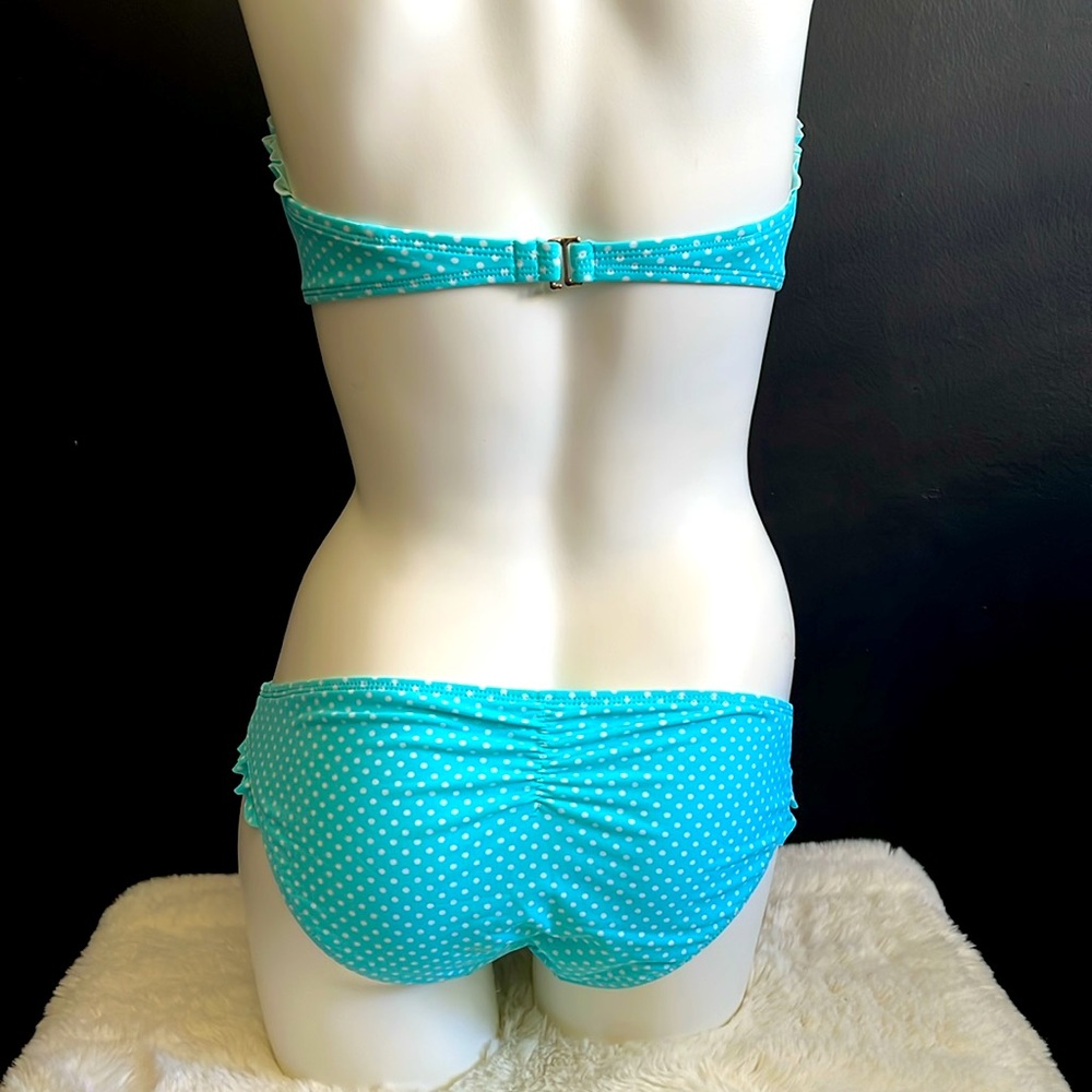 STRAPLESS BIKINI. 👙 - Picture 3 of 4